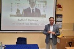 571245936_1400501735415326_3122973145728995052_n