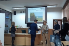 4ee6fb7b-8b3c-4b71-b6a8-ab4acc93ee92