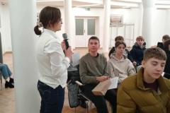 ee4972b8-0654-4b60-8c52-735849188f2c