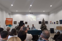 6bff14a5-9d5c-444f-ad9a-a73027b0e1dd