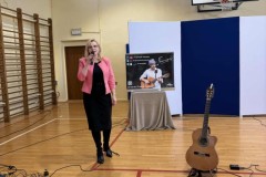 03b0ec19-0c50-4bbf-ba49-c63bbd13ade7