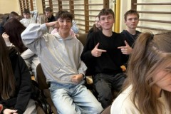 5a18ed32-7dbe-4f7d-ad1f-e48f84bdf57d